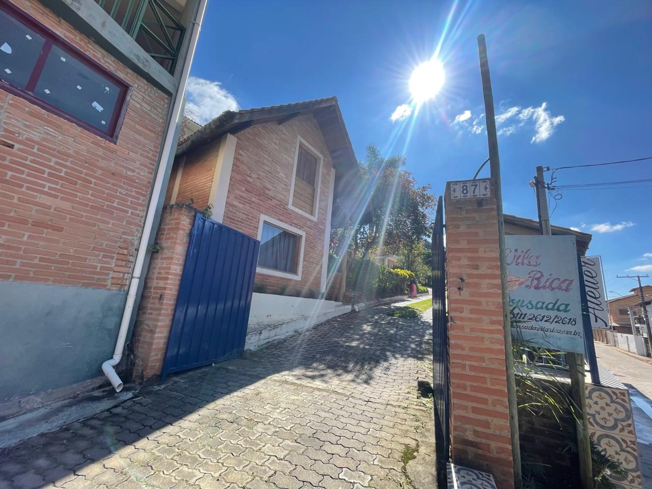 Entrada da Pousada Vila Rica 